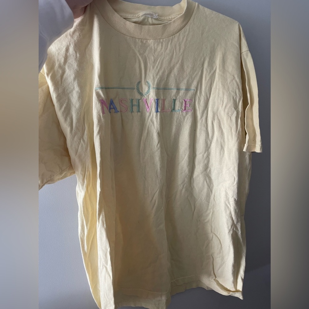 Vintage Oversized Nashville Tee! L/XL